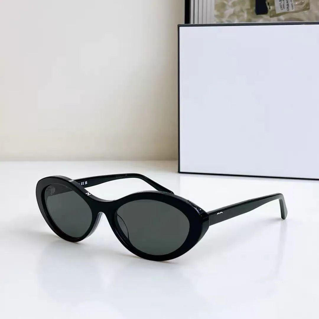 Luxury Designer Sunglasses Cat Eye rotundity Frame sunglasses for women letter classic Travel trend Beach shading UV protection polarized fashion - 2 of 5