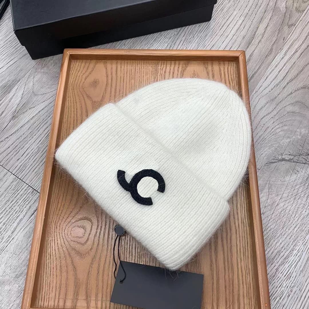 Designer Luxury Temperament Versatile Beanie Knitted Warm Scarves Letter Pure Colour Design Gift Hat Dust Bag 8 Colors Very Good - 3 of 7