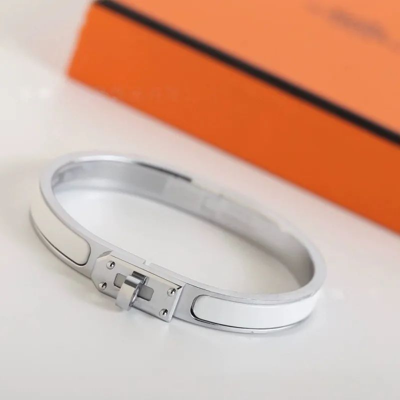 H Designer Bracelets Lock Bangle Designer Enamel Stainless Steel Luxury Jewlery For Women Bracelet Classical Fashion Black White Pink - 5 of 8
