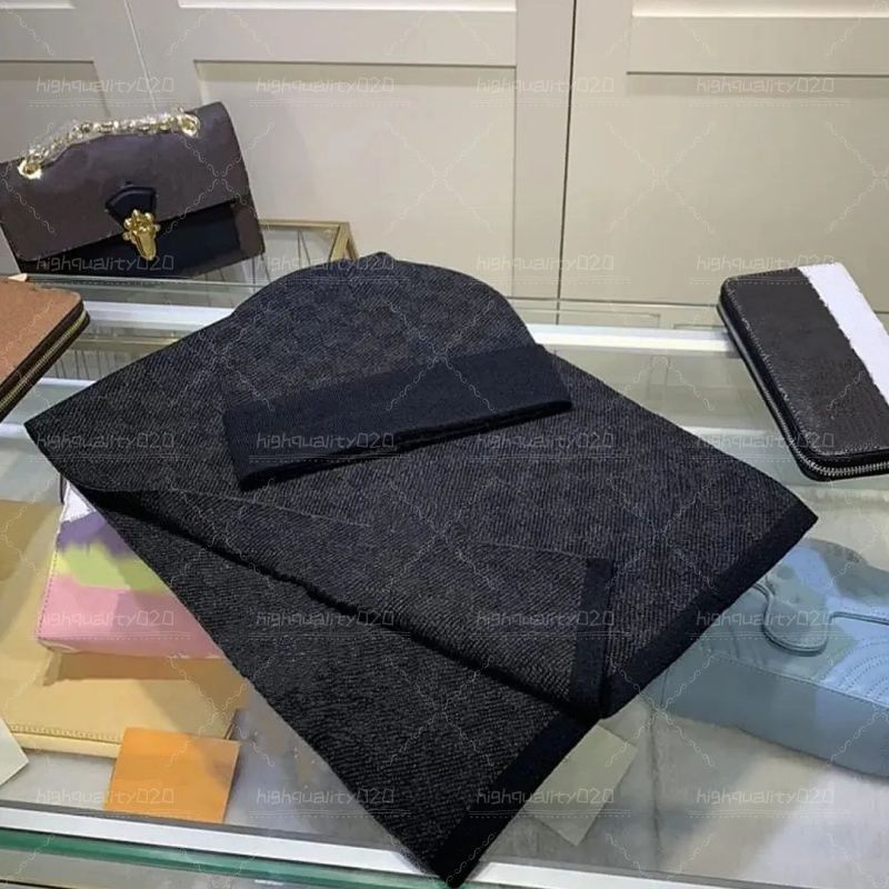 Designer Beanie Scarf Designers Set Knitted Mens Bonnet Scarves Plaid Letter Brown Black Grey Warm Luxury Winter Hat And Scarfs Simple Echarpe Luxe Fashion - 3 of 4
