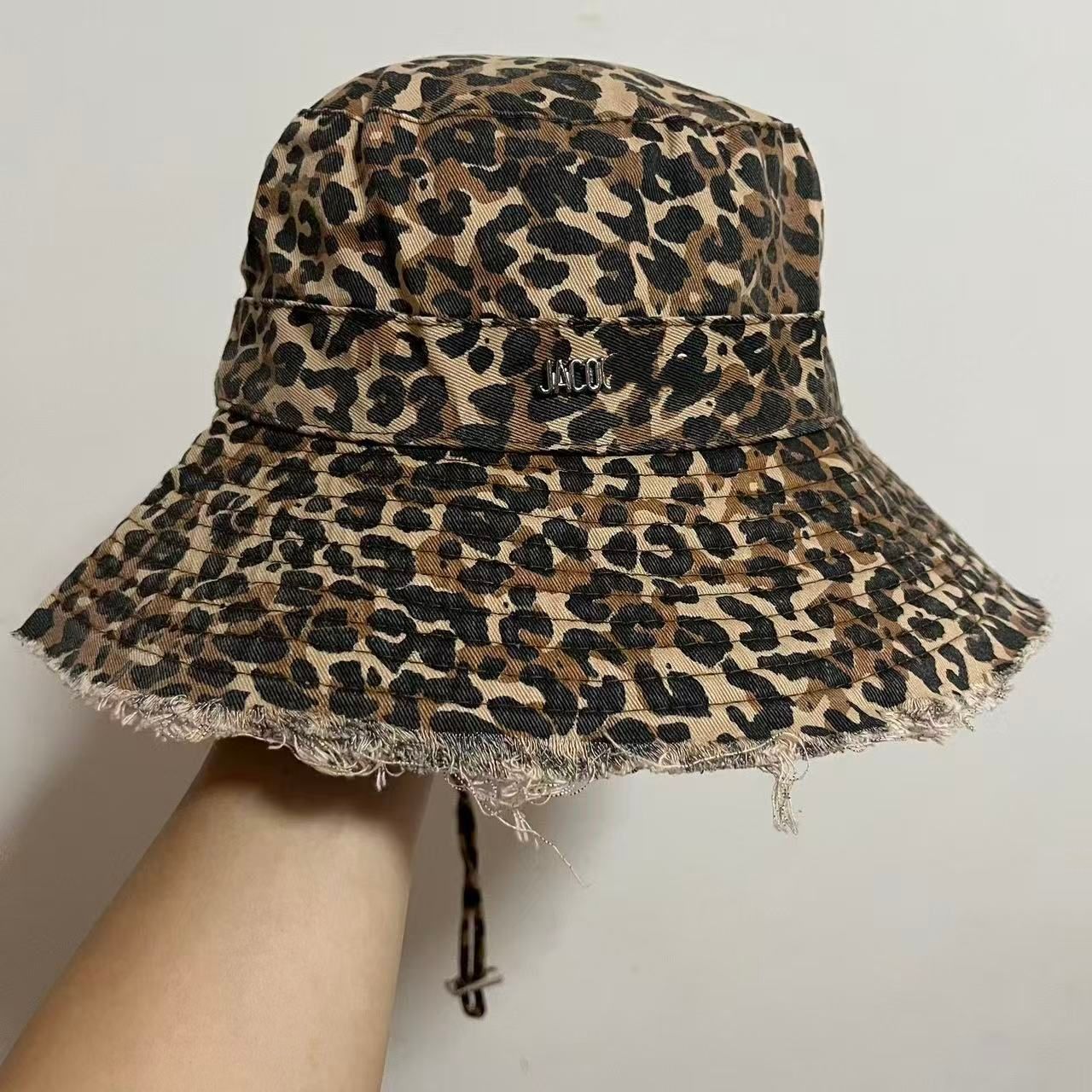 Designer hat bucket hat Bob cowboy hat beach hat Cap Hat High-quality Snapback Outdoor Beach Dress Fishing Big Brim Hat - 2 of 5