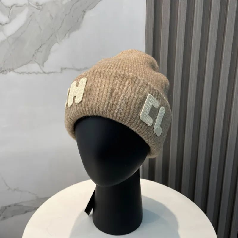 Womens Designer Beanies Winter Autumn Mens Wool Bonnet Luxury Warm Fitted Double Letters Soft Cashmere Street Fashion Beanie Hats nice - 6 of 7