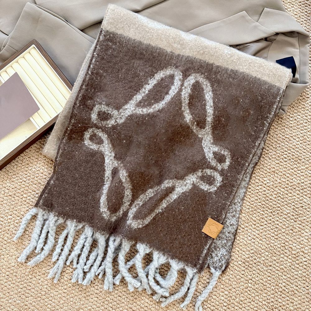 Designer Fashion Wool Scarves For Men Women Wraps Striped Letter Printed Couple Scarf Winter Warm Plush Scarf With Box - 4 of 8