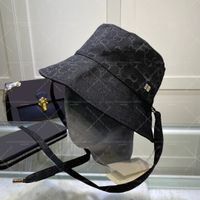 MainBlack
